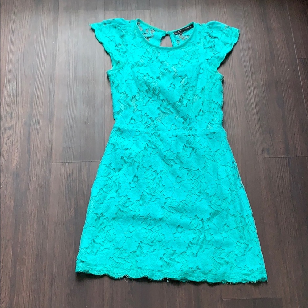 *SOLD* Lace Open-Back Dress - Picture 3 of 5